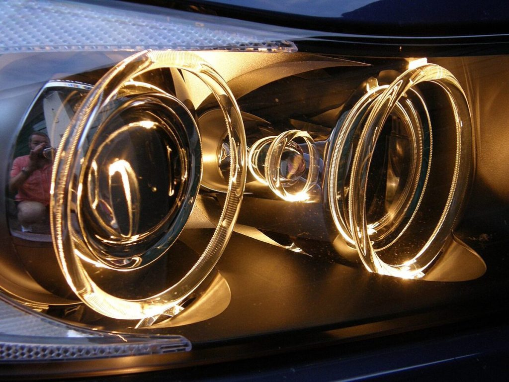 2013-2018 Ram 1500 Left Headlight Assembly